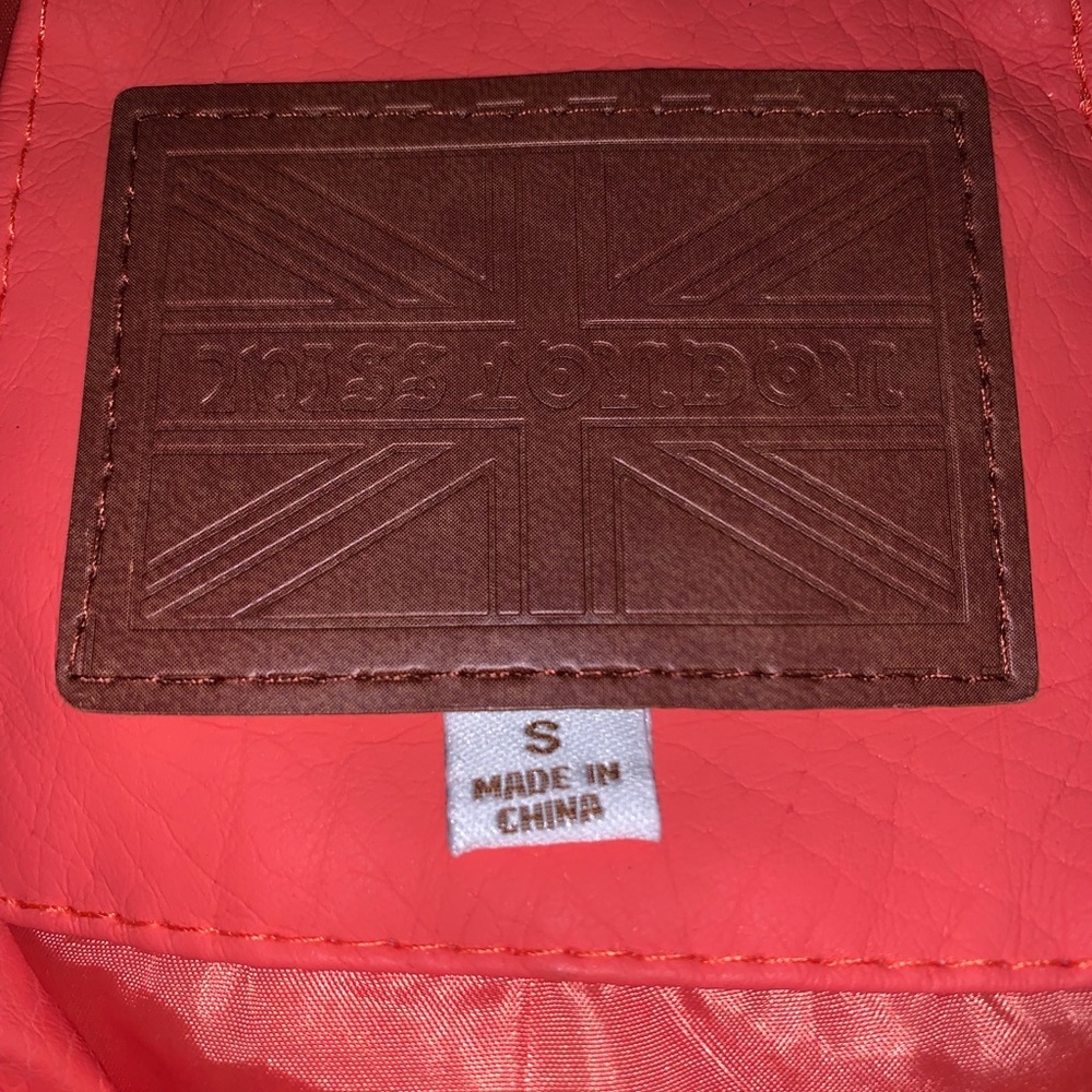 Leather jacket bundle - Picture 4 of 7